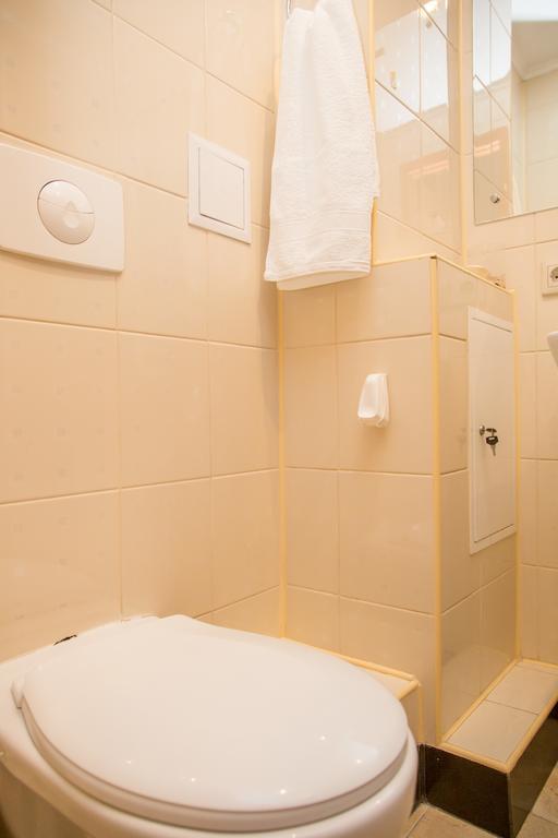Apartment Lesya Kurbasa Lviv Luaran gambar